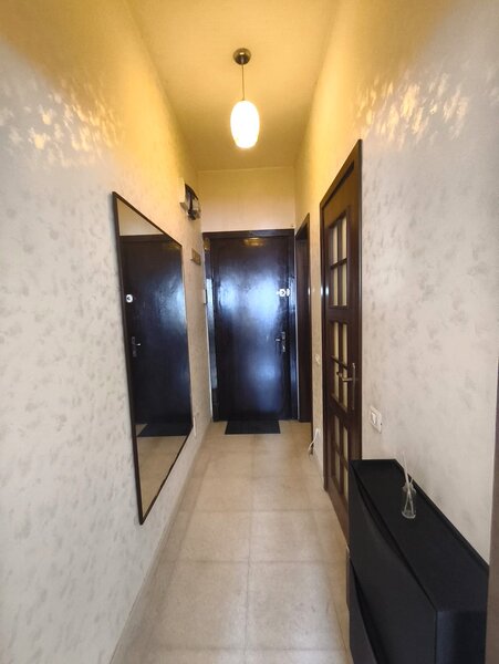 Dacia, Parc Ioanid, garsoniera, boxa inclusa, comision 0%, 75.000 EUR.