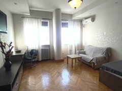 Dacia, Parc Ioanid, garsoniera, boxa inclusa, comision 0%, 75.000 EUR